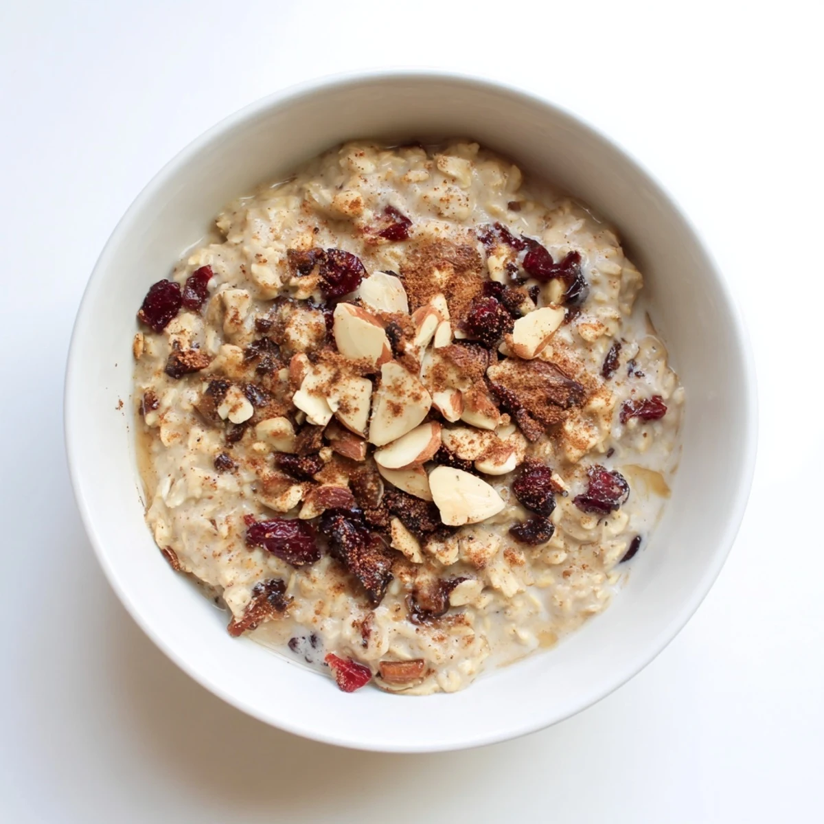 Tender oats infused with cinnamon and cardamom create a fragrant bowl of Winter Chai Oat, perfect for chilly days.